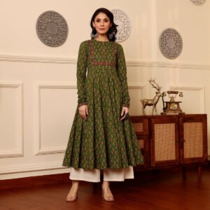 Sabrina Green Kalidar  kurta - Image 4