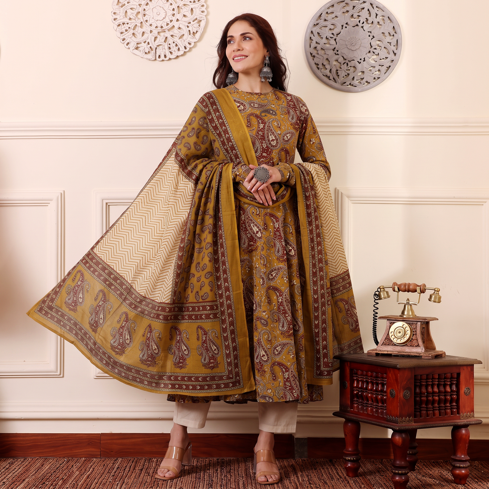 Bhamisha Cotton Set