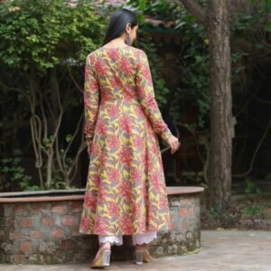 Alovya Cotton Kurta - Image 3