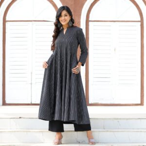 Inina Black Kurta - Image 2