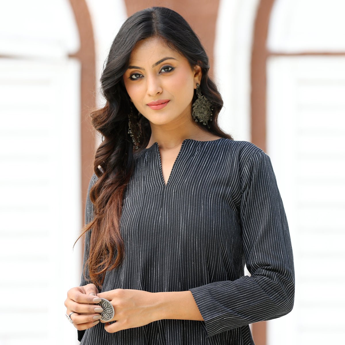 Inina Black Kurta - Image 3