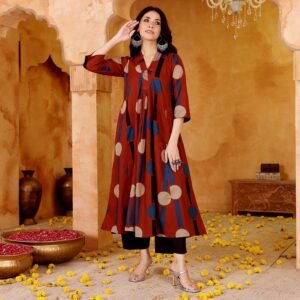 Alternative view of Trikaya Cotton Kurta
