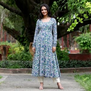 Alternative view of Kripa Kalidaar Cotton Kurta
