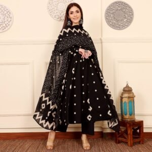 Alternative view of Meher Cotton Set