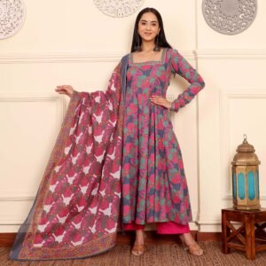 Alternative view of Vinaya Cotton Set
