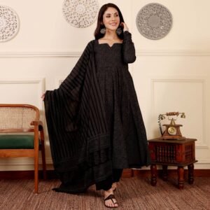 Alternative view of Amogha Cotton Set