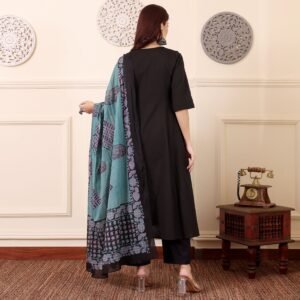 Lavanya Cotton Set - Image 5