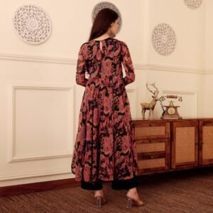 Shura Georgette Kurta - Image 9
