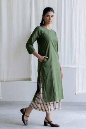 Set of 3 - Kurta, Culottes & Dupatta - Mrida 19 - Image 3