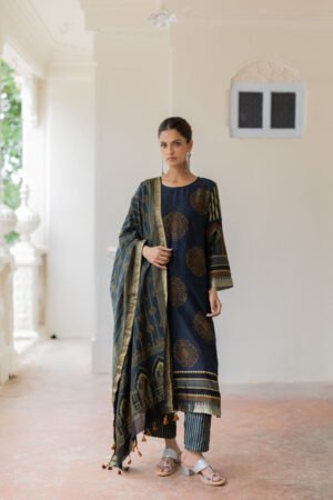 Alternative view of Chanderi Silk Kurta Set of 3 - Ruman Bagh 06