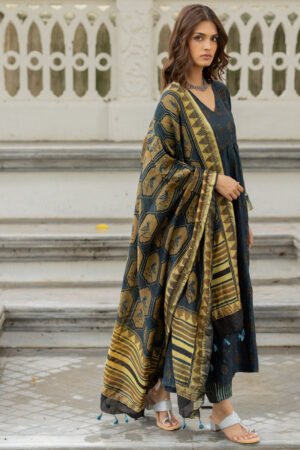 Chanderi Silk Kurta Set of 3 - Ruman Bagh 02 - Image 4