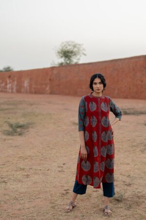 Pintuck Kurta - Red