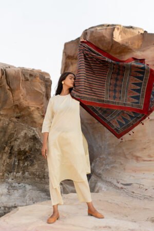 Set of 3 - Kurta, Dupatta & Pants - Swa 07 - Image 6