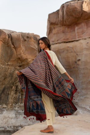 Set of 3 - Kurta, Dupatta & Pants - Swa 07 - Image 3