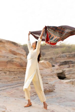 Set of 3 - Kurta, Dupatta & Pants - Swa 07 - Image 8