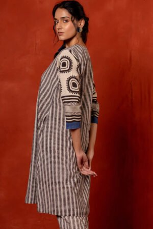 Set of 2 - Kurta & Pants - Asa 16 - Image 6