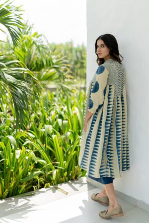 Amra Side Pleat Kurta - Indigo - Image 8