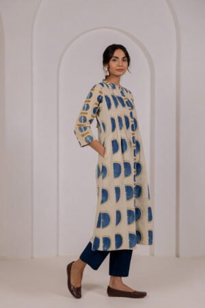 Pintuck Kurta - Zar - Image 5