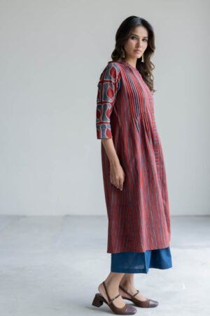Pintuck Kurta - Yoru - Image 6