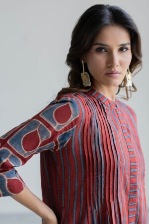 Pintuck Kurta - Yoru - Image 4