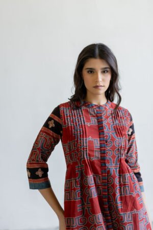 Pintuck Kurta - Avira Red - Image 4