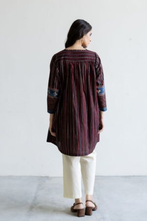 Short Pintuck Kurta - Vaya - Image 7