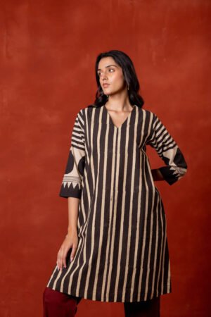 V Neck A-Line Kurta - Aheli