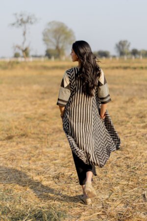 Set of 2 - Kurta & Pant - Image 6