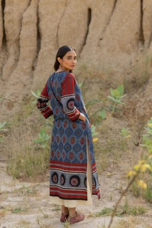 Alternative view of Classic Kurta - Nirmal