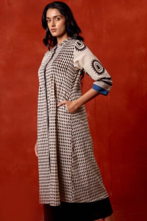 Pintuck Kurta - Umi - Image 4