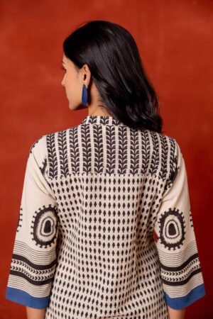 Pintuck Kurta - Umi - Image 3