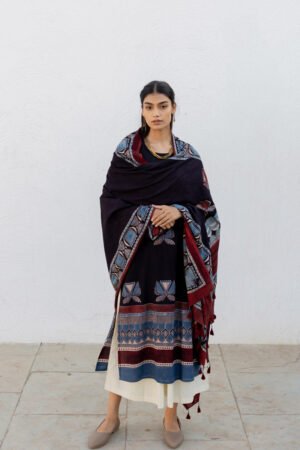 Alternative view of Set of 3 - Kurta, Dupatta & Culotte - Adira 02