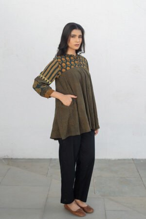 Bias Tunic - Oni Forest Green - Image 8