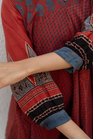 Bias Tunic - Ark Red - Image 5