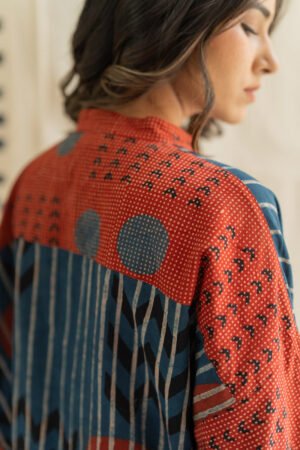 Freesize Anti-fit Top - Indigo Playful Geometry - Image 7