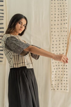 Basic Top - Black & Natural white Stripes - Image 7