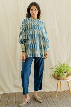 Freesize Anti-fit Top - Indigo Piano stripes - Image 4