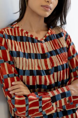 Alternative view of Navi Pintuck Tunic - Cut Stripes