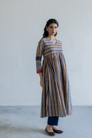 Set of 2 - Kurta & Pant - Mrida 02 - Image 3
