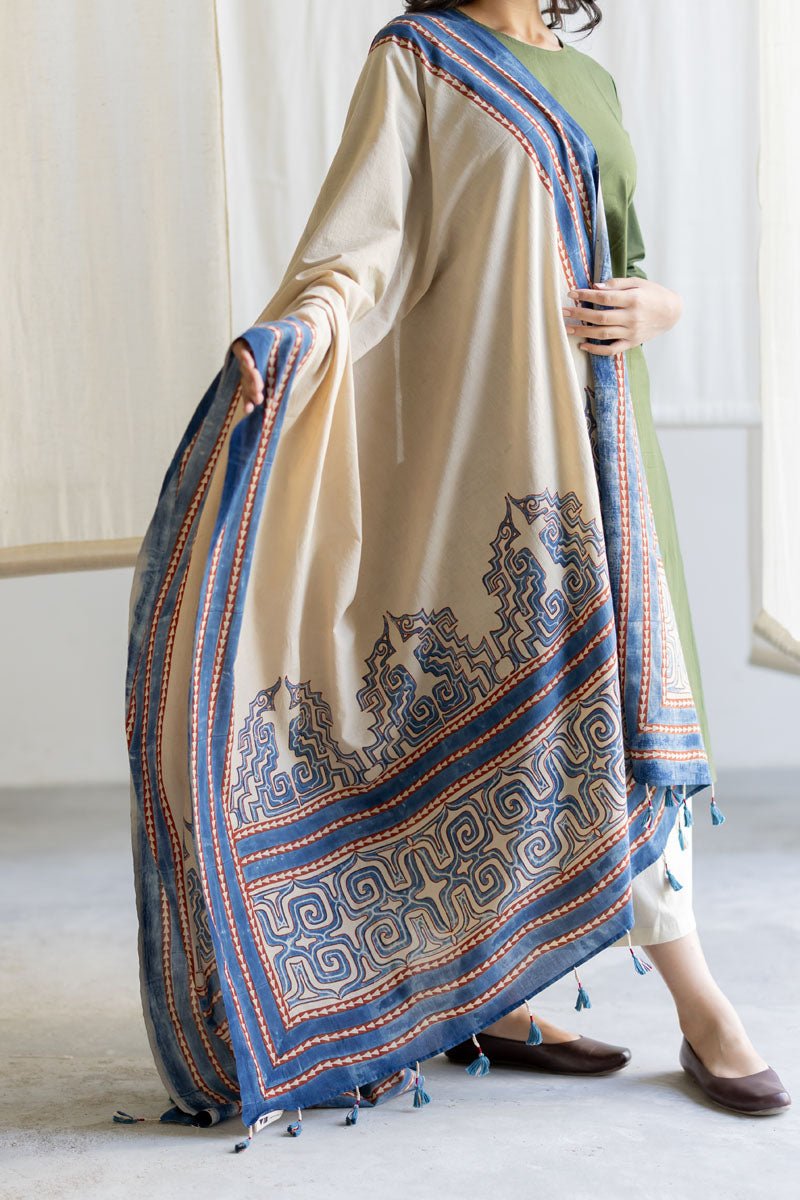 Set of 3 - Kurta, Culottes & Dupatta - Mrida 17 - Image 5