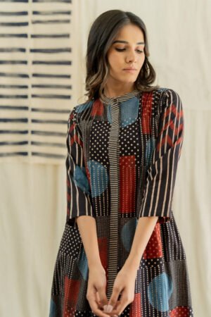 Pintuck Kurta - Playful Geometry Black - Image 6
