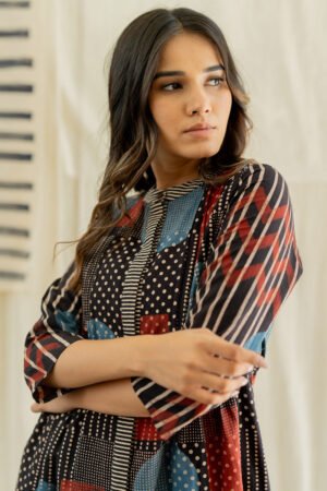 Pintuck Kurta - Playful Geometry Black - Image 8