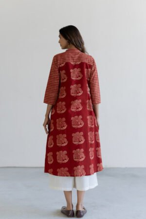Pintuck Kurta - Tira Red - Image 4