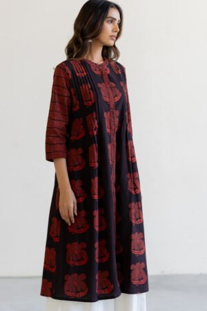 Pintuck Kurta - Tira - Image 6