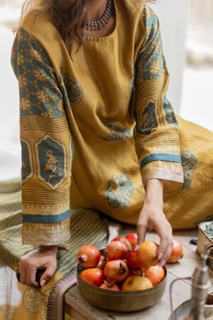 Alternative view of Chanderi Silk Classic Kurta Set of 2 - Parizaad