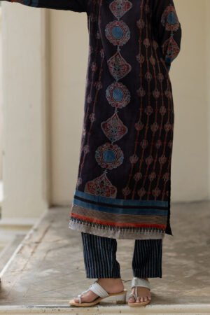 Chanderi Silk Classic Kurta Set of 2 - Naima - Image 5