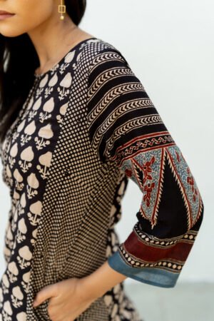 Panelled Kurta - Ark Black - Image 4
