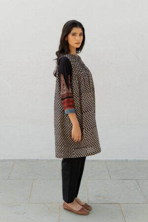 Short Pintuck Kurta - Ark Black - Image 4