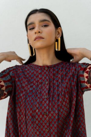 Short Pintuck Kurta - Oni Red - Image 8