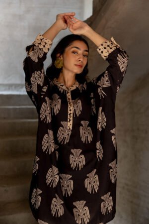 Stay in Tunic - Yana - Image 5